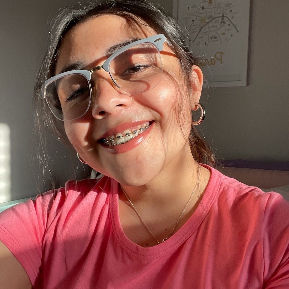 Meet your Posher, Paola